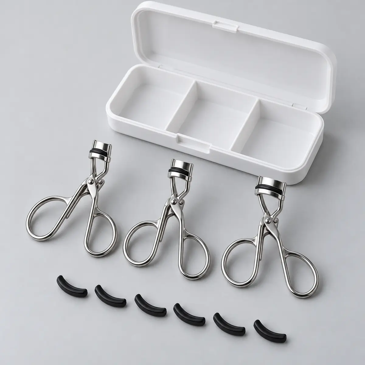 Vector Station in Silver, with included accessories